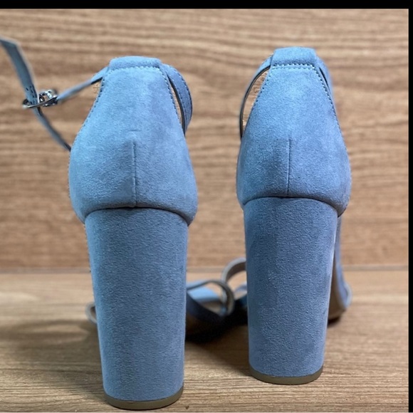 Merona Blue Suede Chunky Heels NWOT - Size 9 - Picture 6 of 8